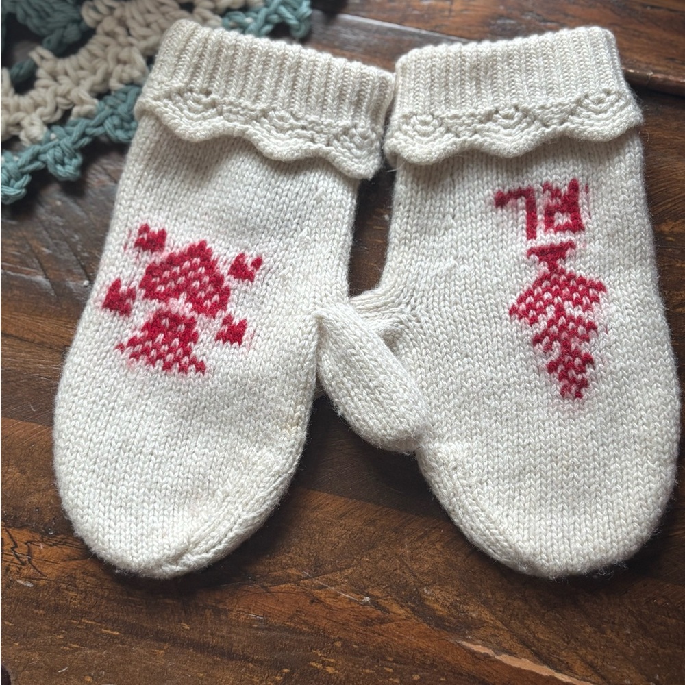 Ralph Lauren Cream Knit Mittens